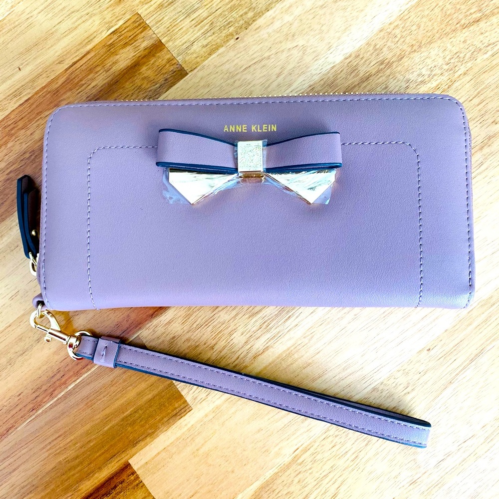 NEW Anne Klein muted purple pink gold metallic zipper wallet